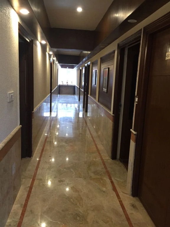 Perfectstayz Premium The Pride at mall road