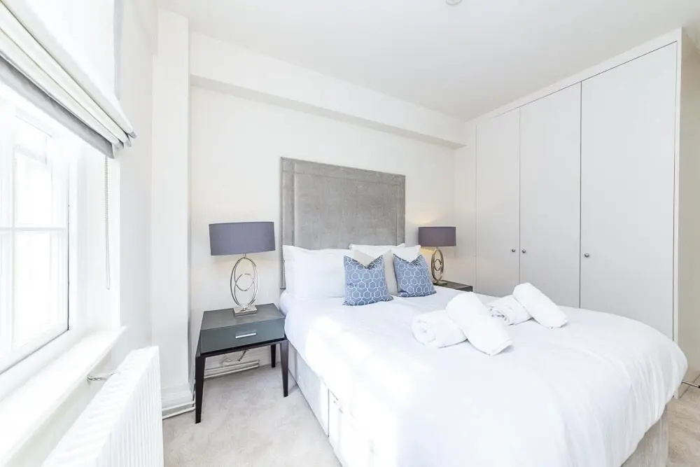 Modern 2 Bedroom Apartment in Chelsea
