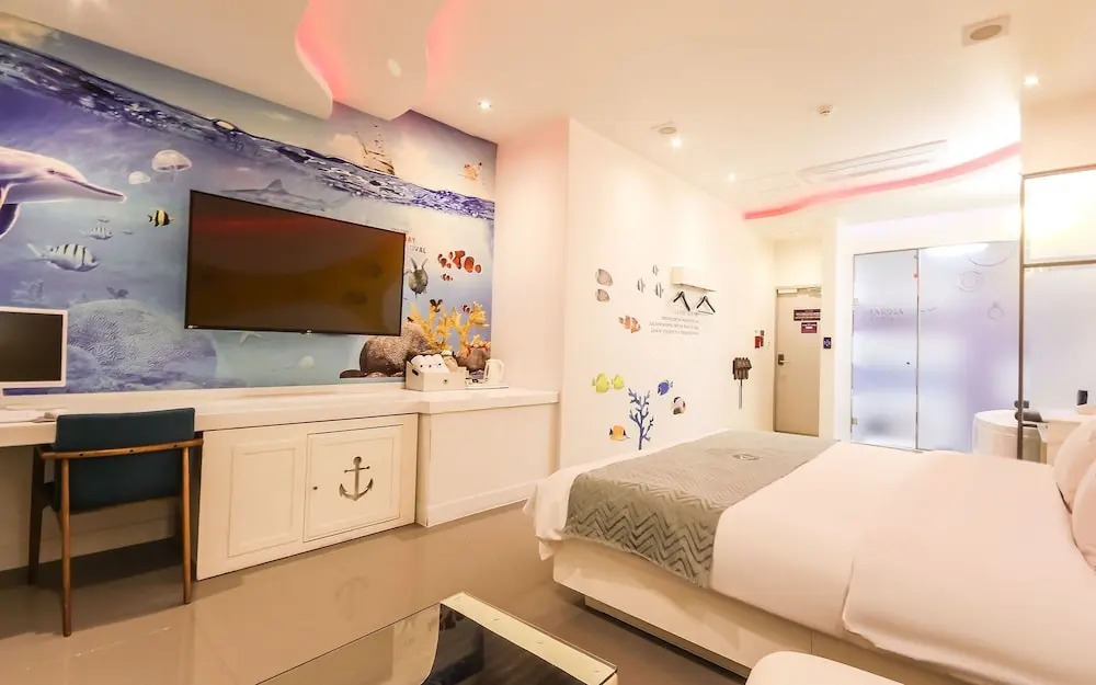 Yeosu Marina Self Check-in Motel