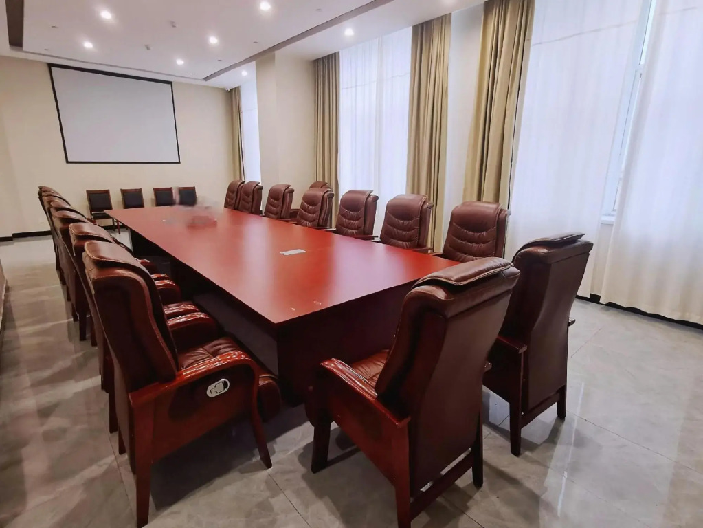 Orange Hotel (Tai'an Daimiao)