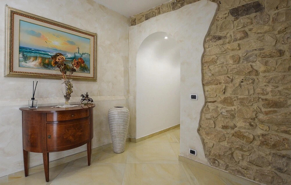 Nice Home in Modica With 5 Bedrooms, Outdoor Swimming Pool and Swimming Pool