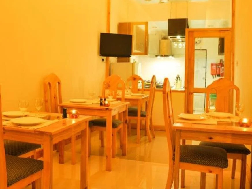 Guraidhoo Inn