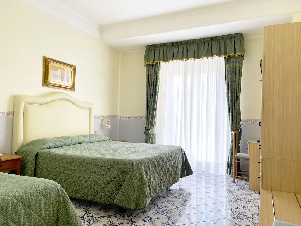 Hotel Reginella