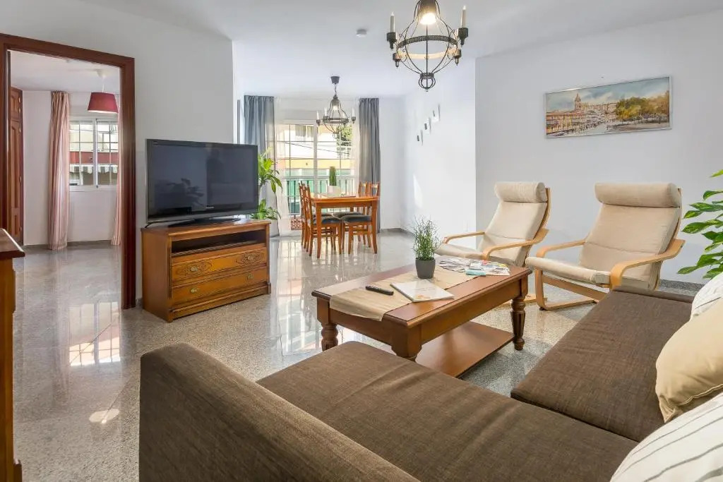 SUITE PLAYA CARIHUELA Apartamentos