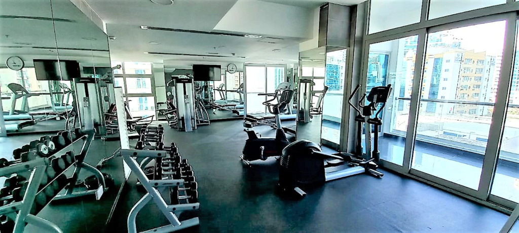 Gorgeous 1 bedroom with balcony in Dubai Marina