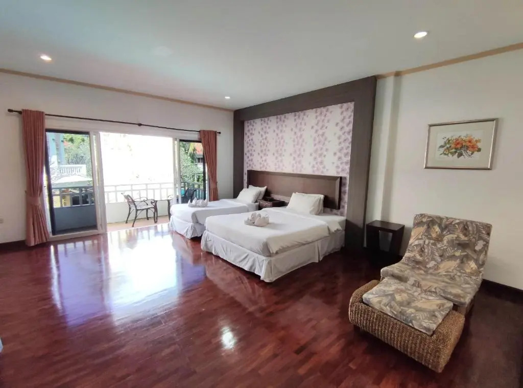 Thara Cholapruek Resort