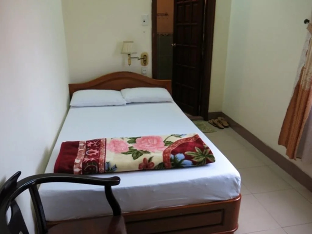 Huong Vy 1 Hotel
