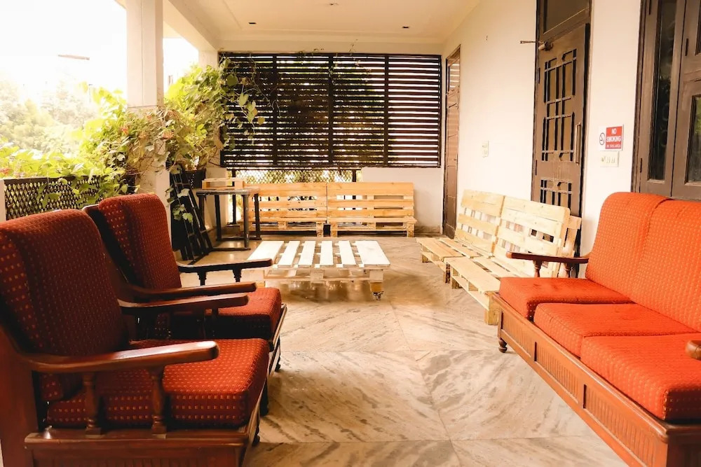 Capsule Den Farmstay
