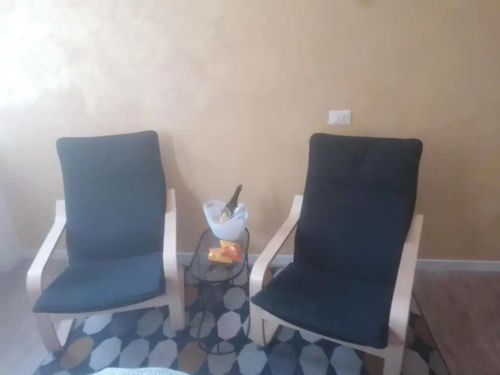 Emmanueli65 fronte clinica tripla