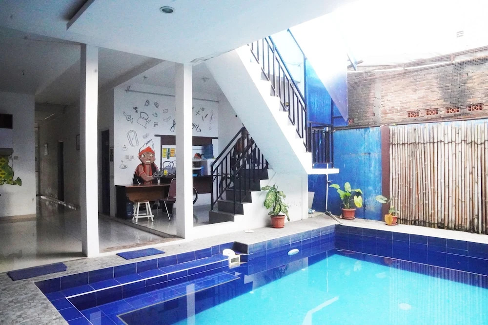 Nau Hostel