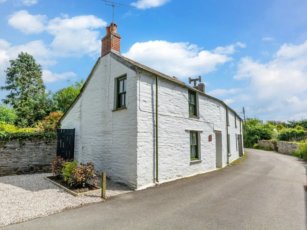 Luxurious Holiday Home With Garden at Cornwall