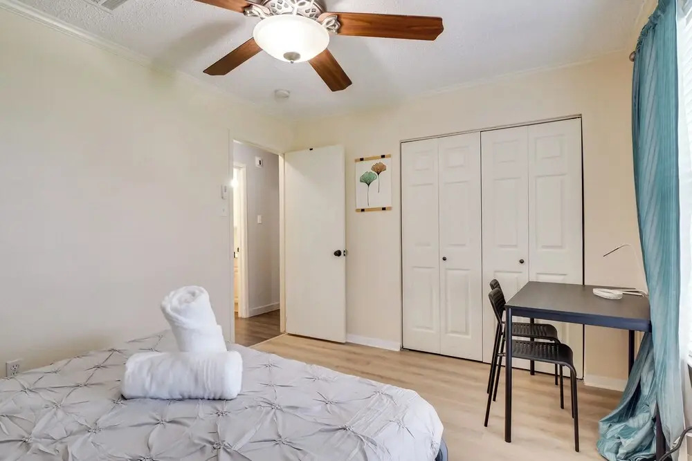 Round Rock Home With Large Yard: 20 Mi to Austin!