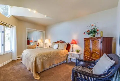 The Silver Beach House