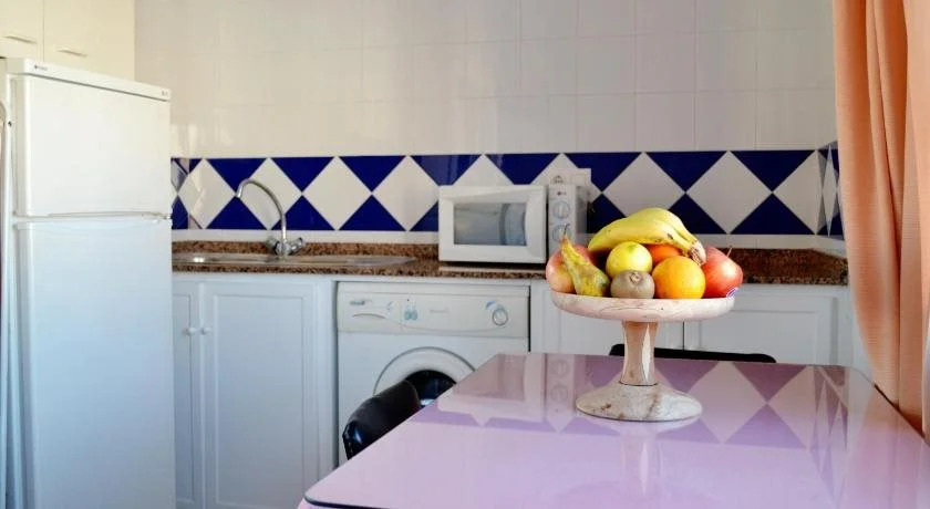 Santo Rostro Beach Apartments