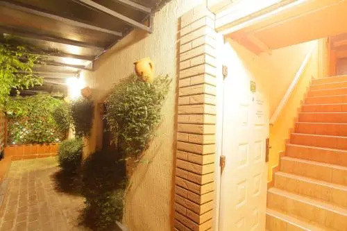 Rooms Konak Mikan