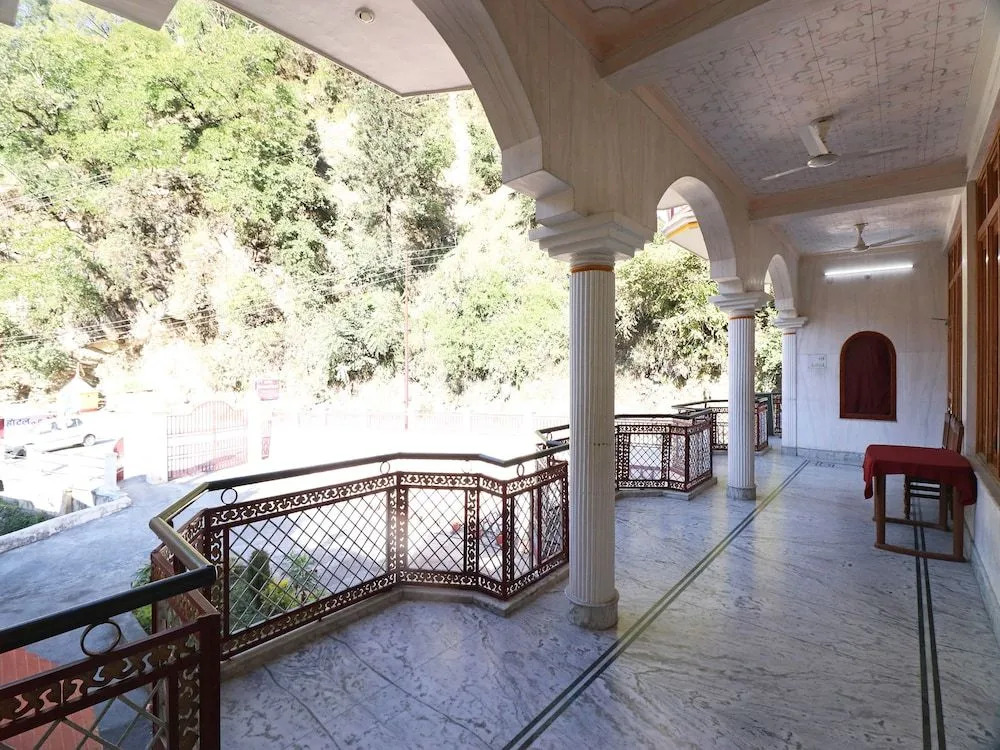 OYO 24319 Hotel Geetanjali Resort