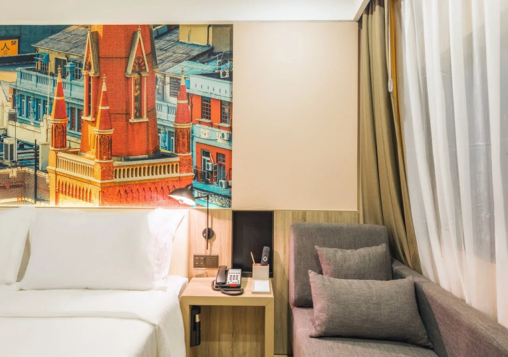 Atour Hotel Shanghai International Tourism And Resorts Zone Branch
