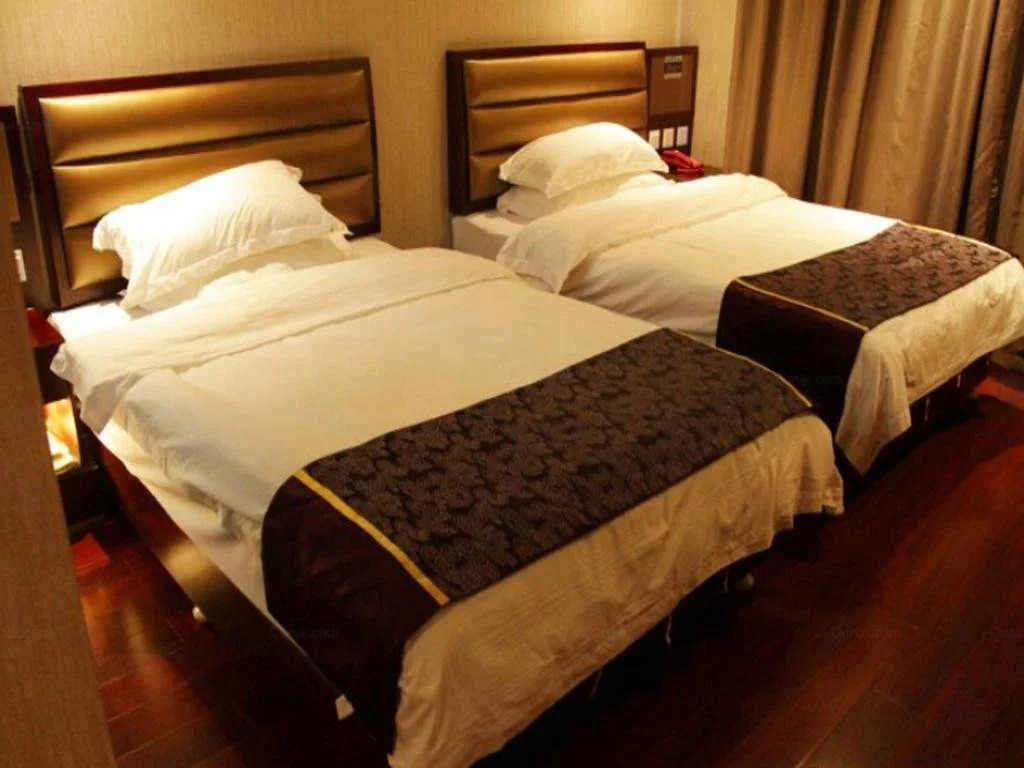 One Plus One Holiday Inn
