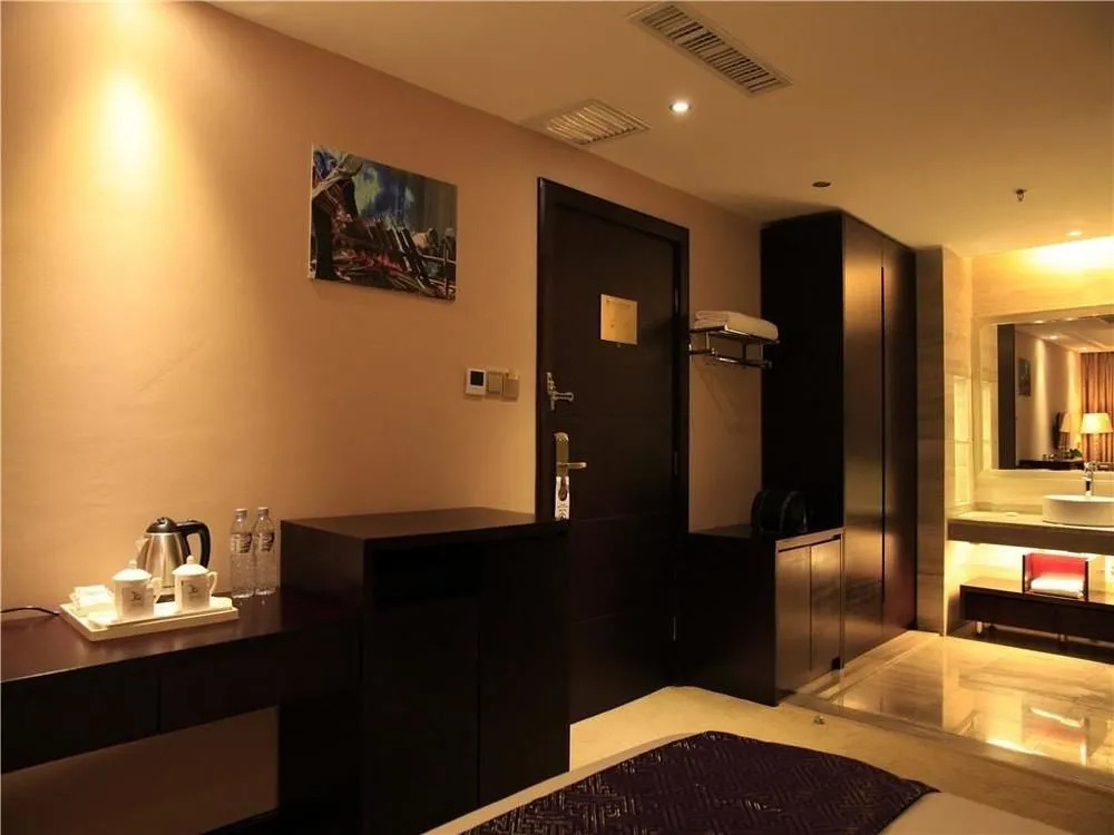 Greentree Eastern Hotel