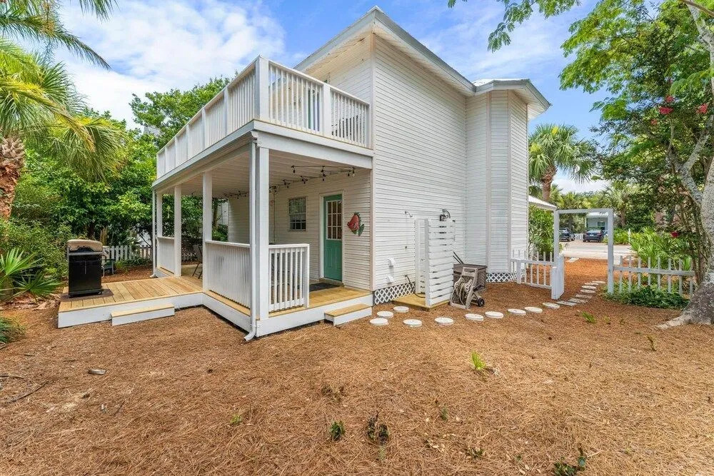 Cottages of Crystal Beach Sea La Vie