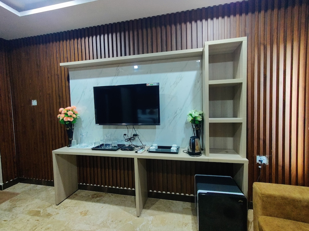 Hotel Brindavan Elite