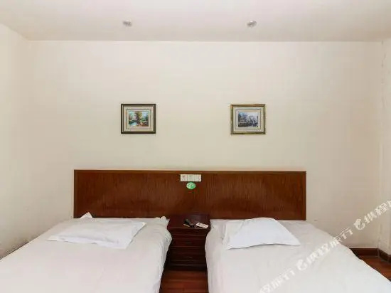 Xiaoqiao Hostel