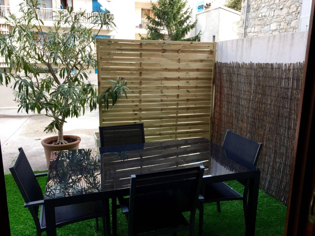 Calme et Terrasse