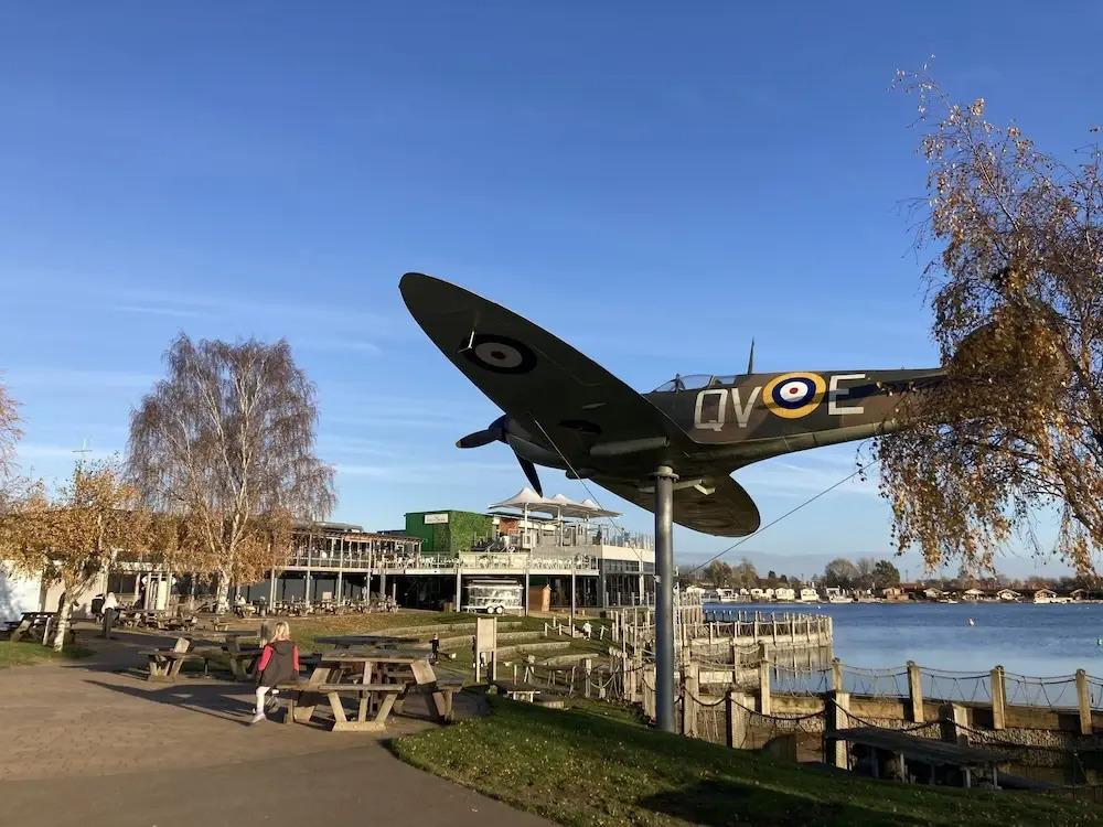 Luxury Pet Friendly Hot Tub Breaks at Tattershall