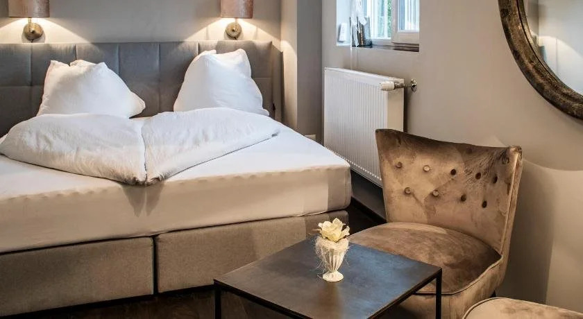 Aebis Landhotel