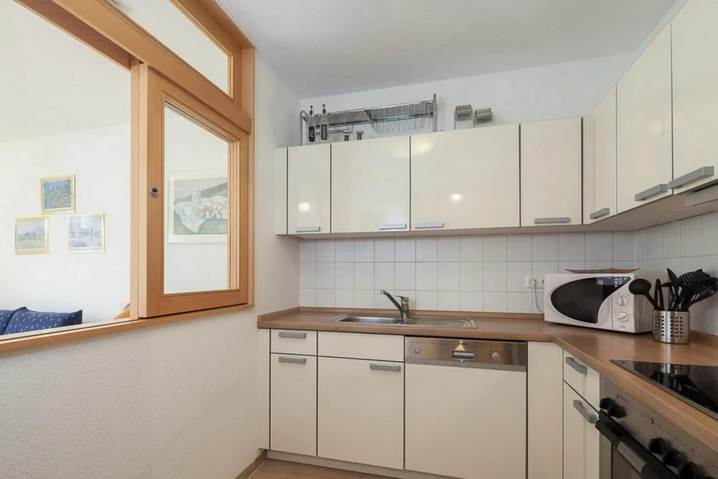 Neuer Weg 1 b Wohnung Haron