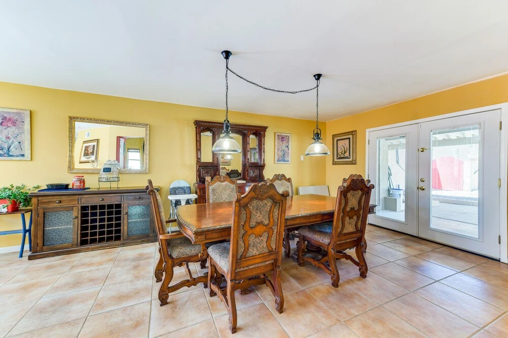 Secluded Mesa Home w/ Pool, Outdoor Kitchen & Bar!