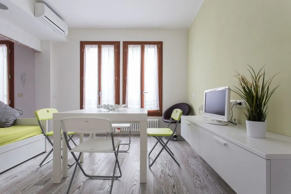 Rent it Venice 6