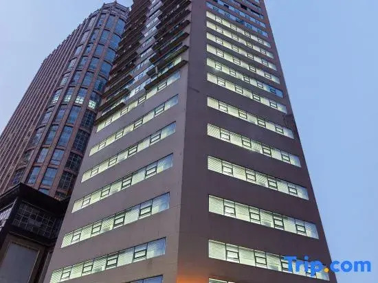 Submission · Yun Hotel (Guiyang Jiaoxiu Building Great Cross Street Store)
