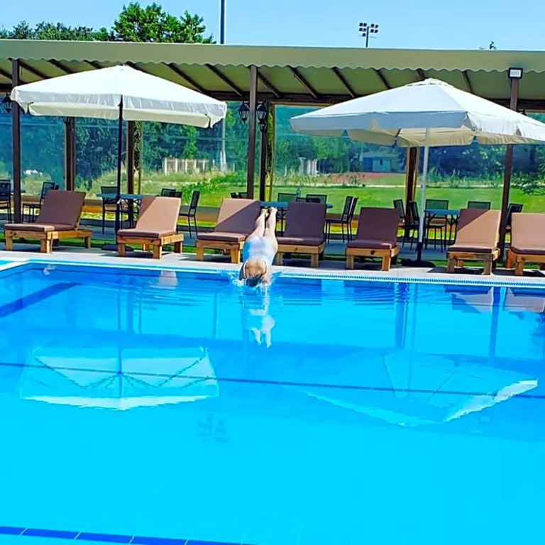 Agnanti Hotel