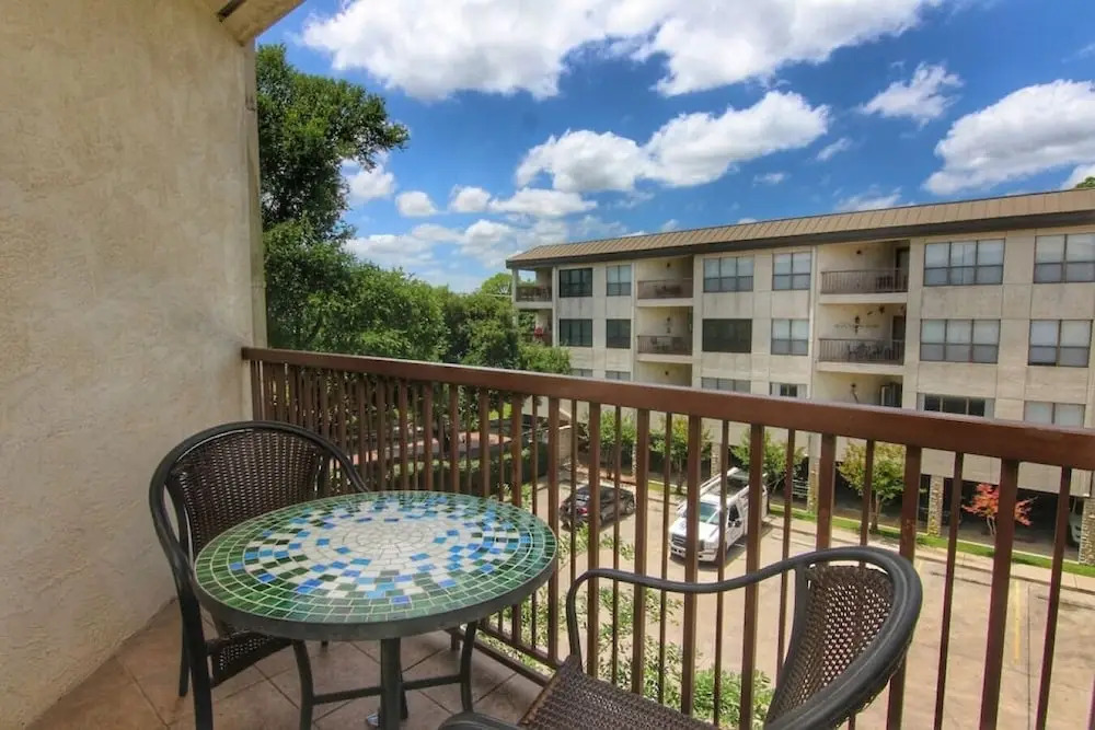 Ic 209 Comal Escape 2 Bedroom Condo by RedAwning