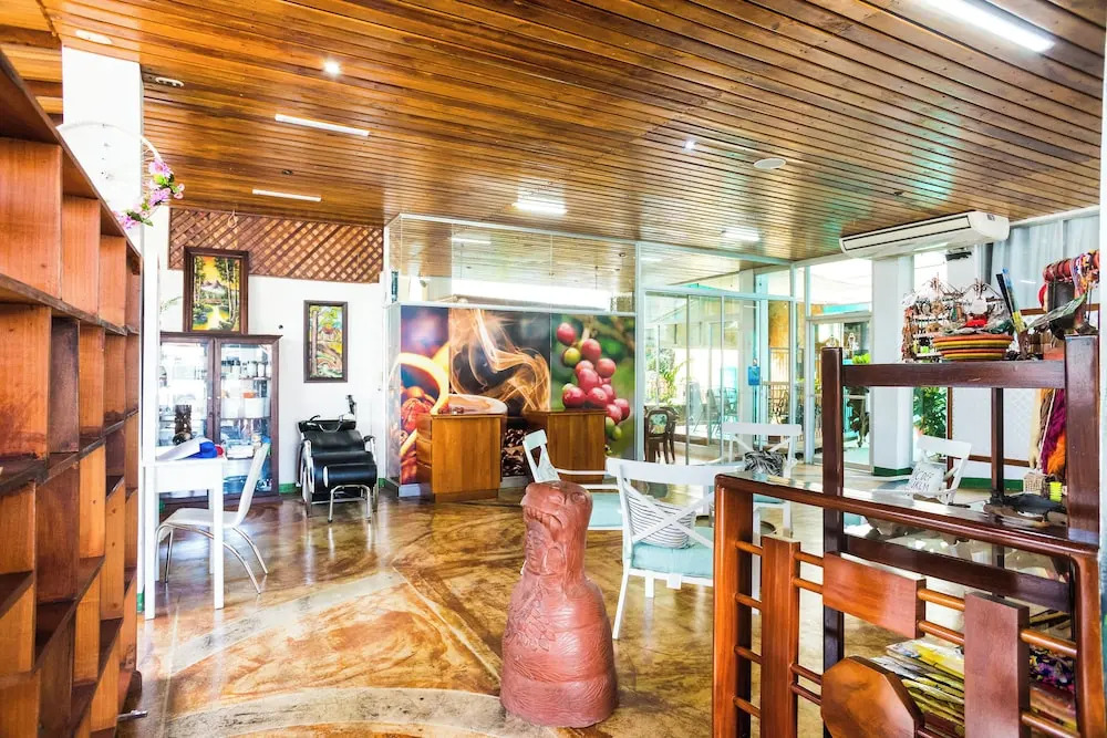 The Blue Suites & Spa