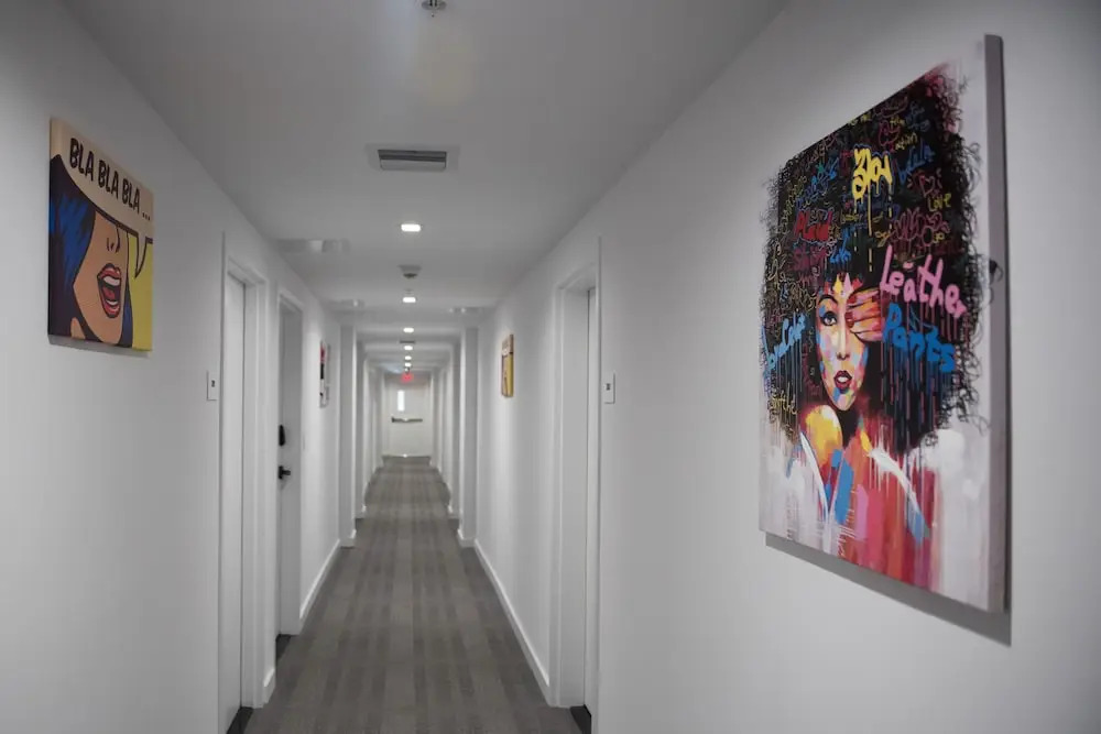 SoBe 12th and Ocean Suites