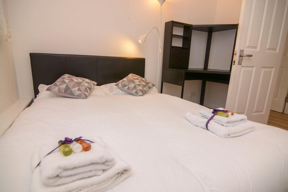 Zen Apartments - London