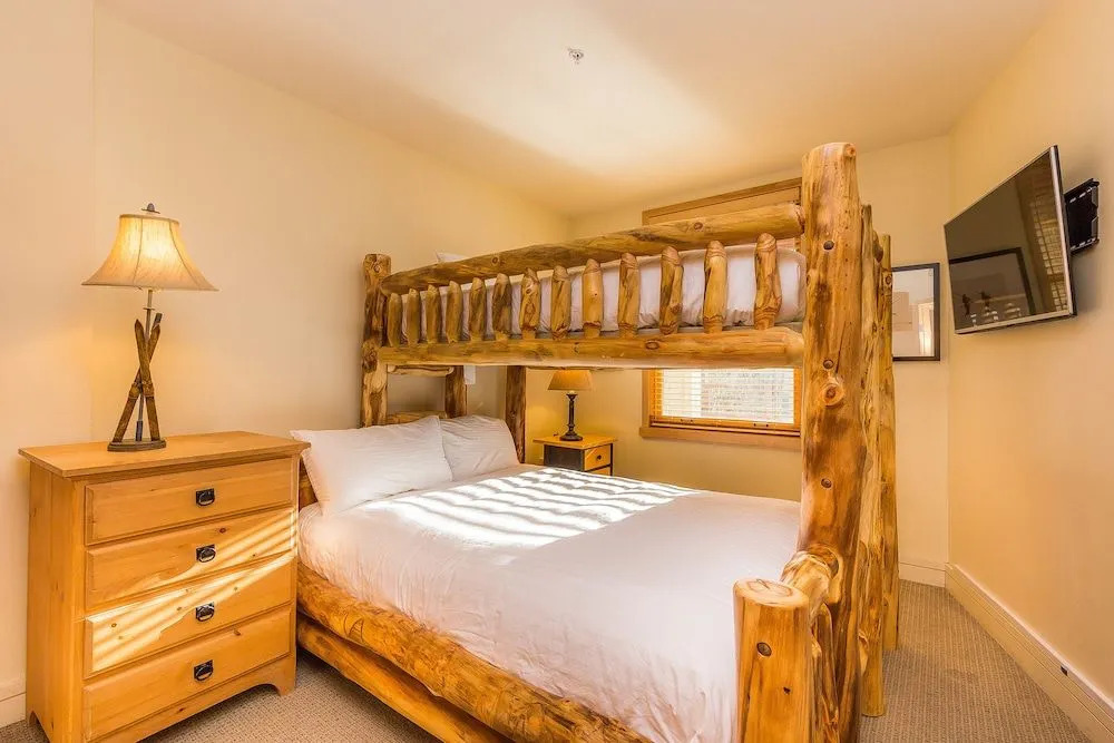 Silver Mill #8162 2 Bedrooms 2 Bathrooms Condo