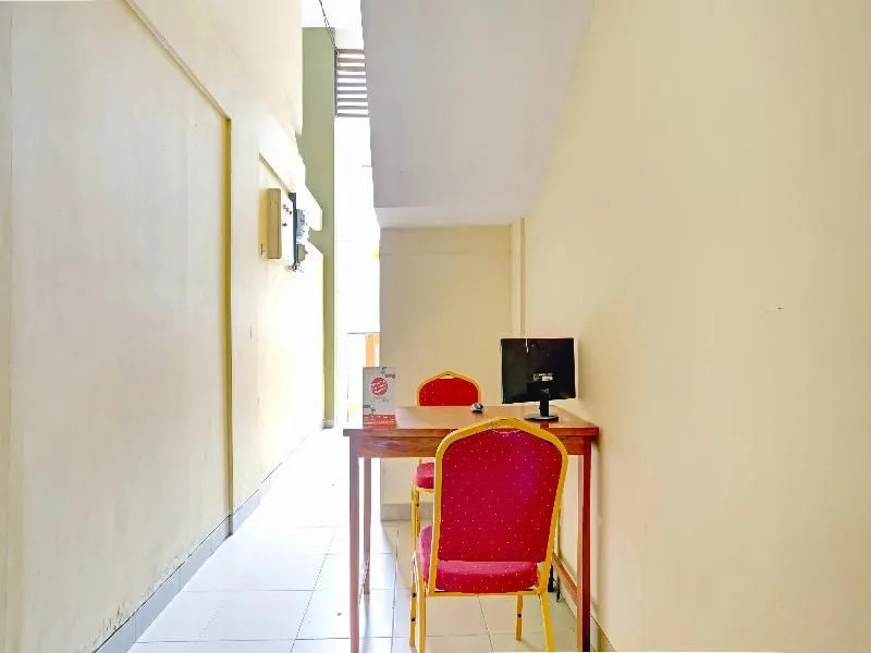 OYO 90302 Wisma Damai