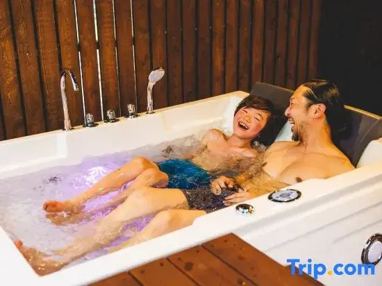 [TV] Luxury adult secret base villa 120 ㎡ Sauna, stone bath, bonfire, BBQ [Zen Building]