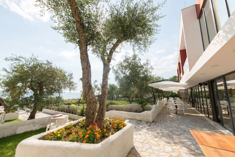 Alban Eco Hotel