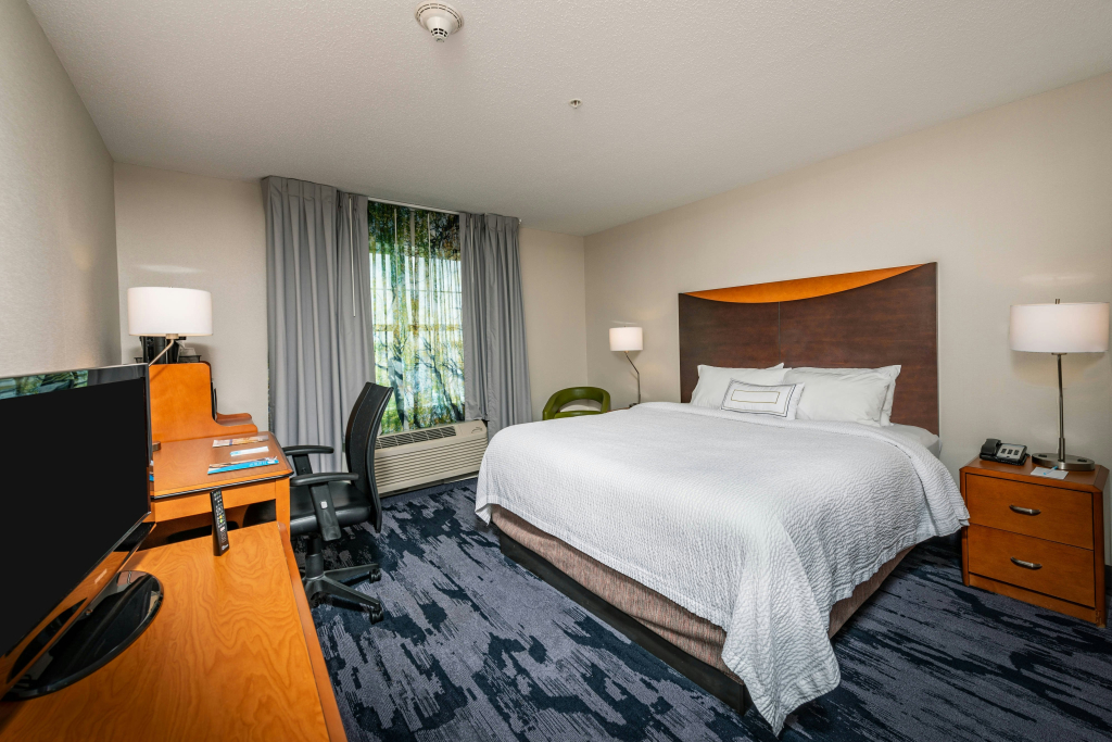 Fairfield Inn and Suites by Marriott New Bedford