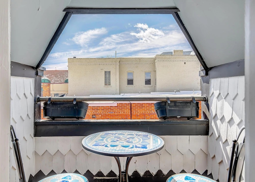 Mir1638 Hidden Gem in Heart of Cap Hill