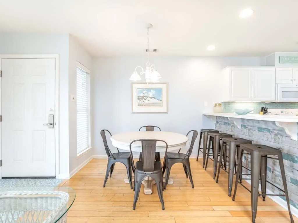 South Beach Ocean 4 by Tybee Vacation Rentals