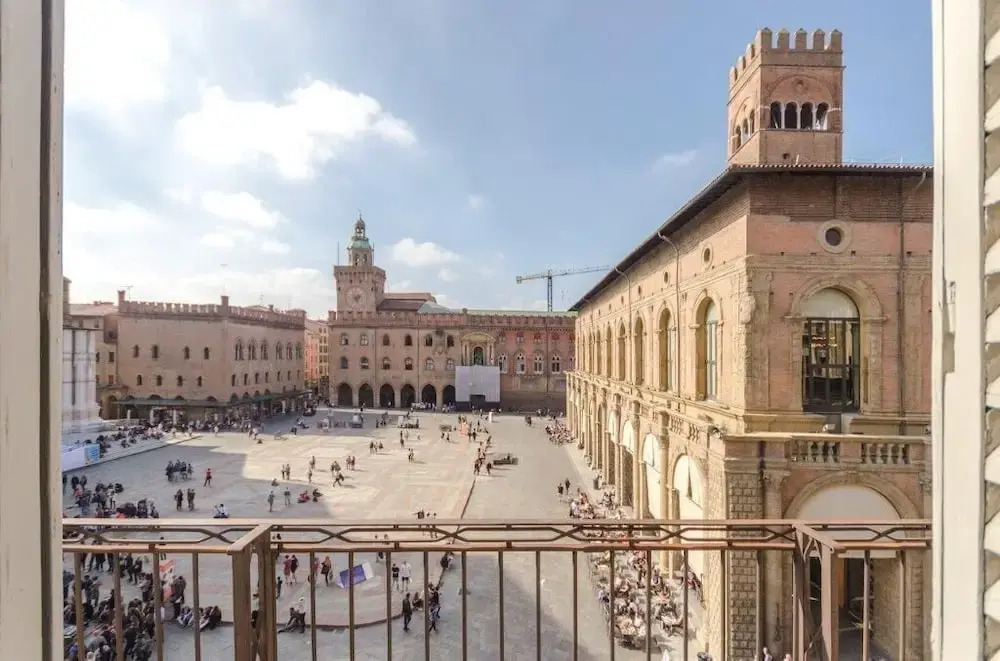 Piazza Maggiore Suite