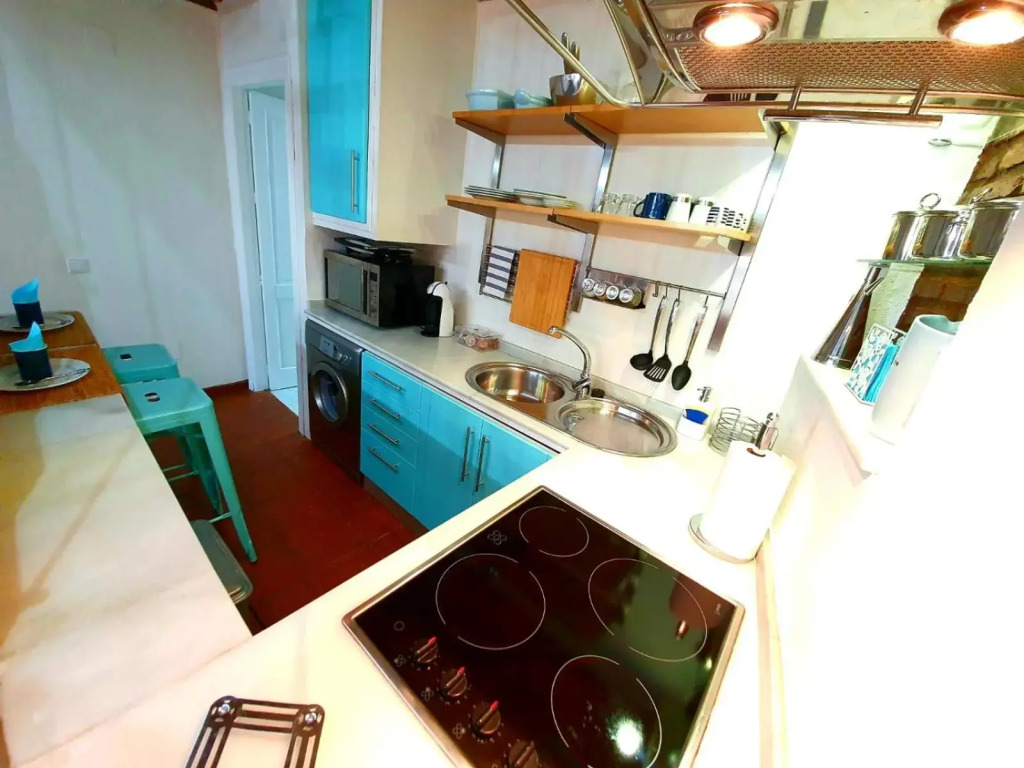 Almocabar Luxury Apartment