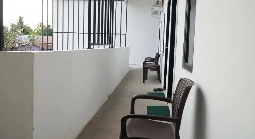 1125 Sani Guest House