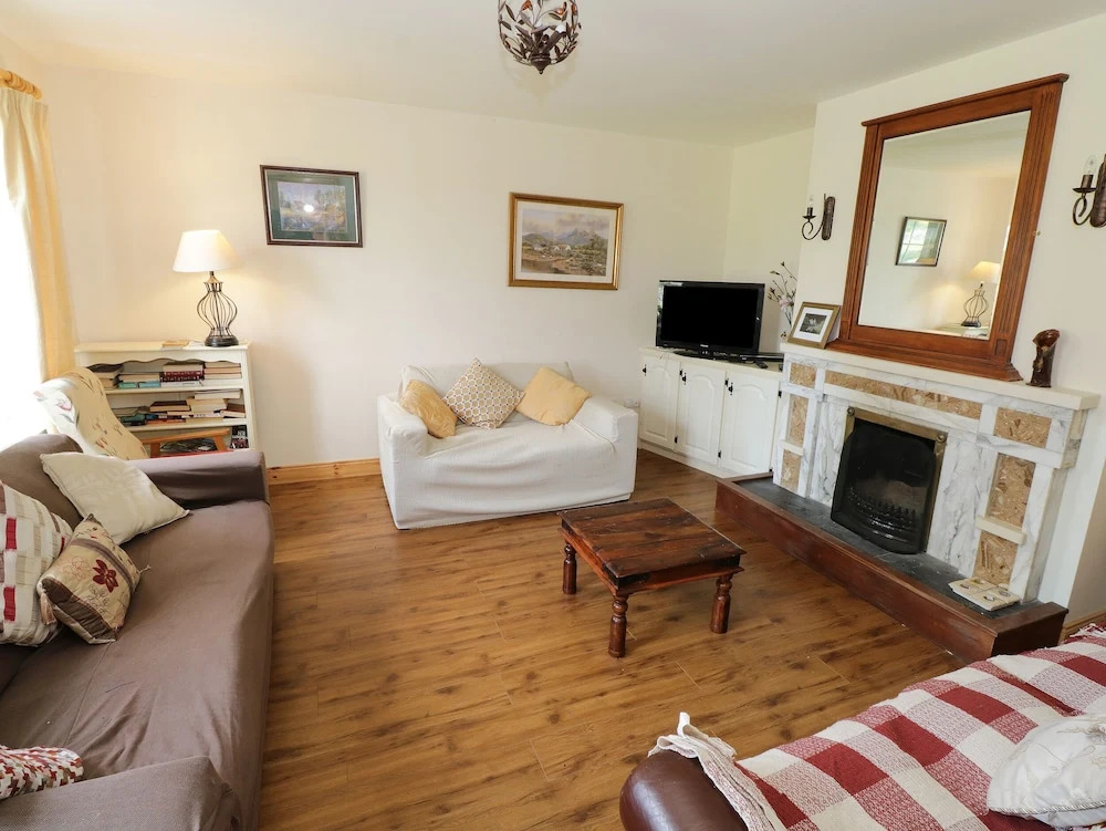 Lough Mask Road Fishing Lodge