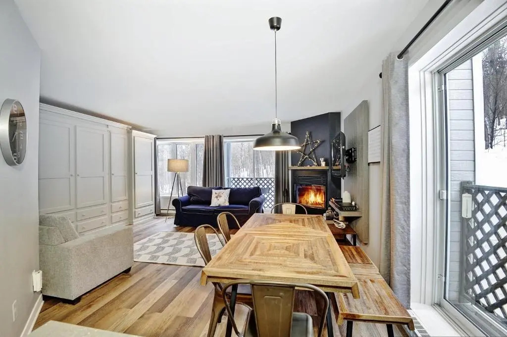Condo 12 35 Chemin du Hameau by Les Chalets Alpins